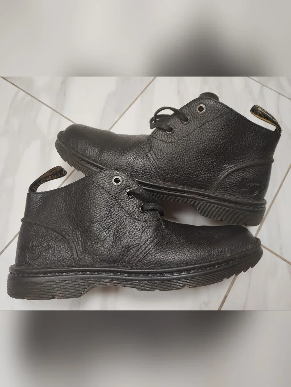 Dr Martens Sussex Black Pebbled Leather Chukka Boots Mens 11 Slip Resistant Sole